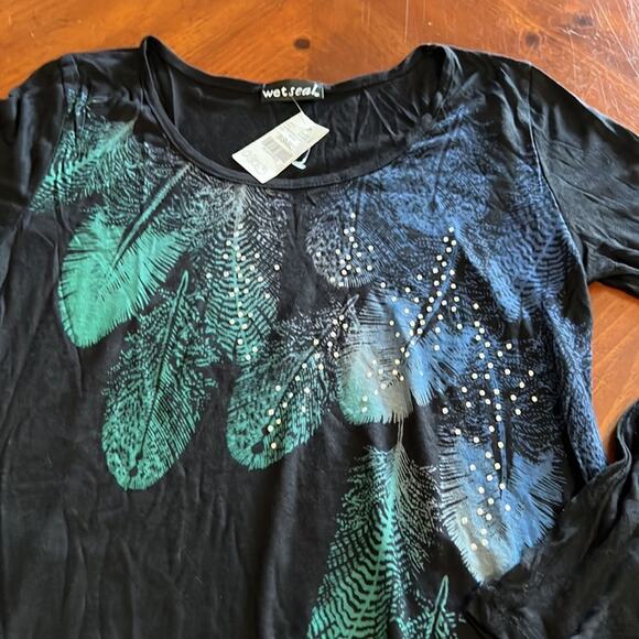 Wet Seal XS Black Knit Tunic Top Feather Design Rhinestone Embellished Y2K - Picture 6 of 9